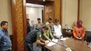 Polisi Kawal Hasil Rekap ke KPU Provinsi Jatim, Penghitungan Suara Pemilu 2024 di Situbondo Aman