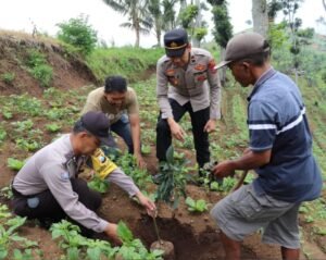Program KTLGK Polres Batu Tingkatkan Ekonomi Masyarakat Dapat Apresiasi Dari Ketua KTH Banjarejo