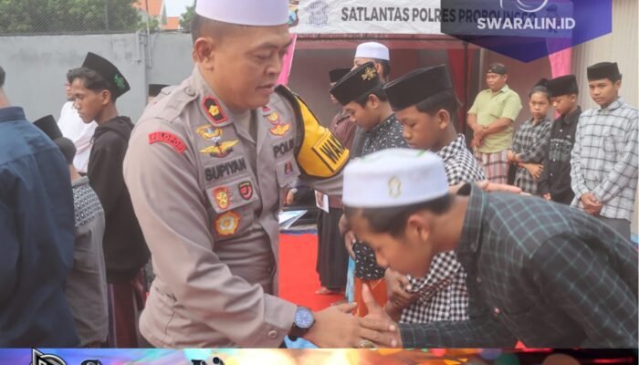 Gapai Berkah Ramadhan, Kapolres Probolinggo Berikan Santunan Anak Yatim saat Resmikan Musholla Al-Kautsar