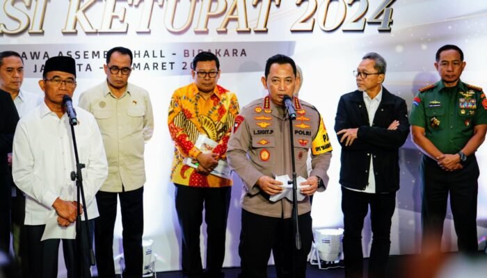 Kapolri Persiapkan Mudik 2024 Aman-Lancar ; Rakor Ops Ketupat