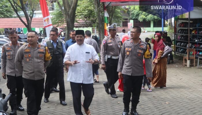 Cek Situasi Wisata Pasca Idul Fitri, Kapolres Pasuruan Kunjungi Kolam Renang Telogosewu Pandaan
