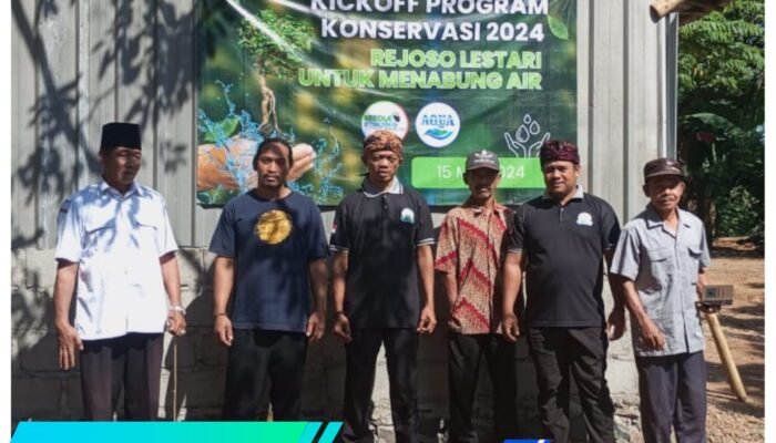 YSKI Bersama PT Tirta Investama ( AQUA) Keboncandi Pasuruan Tanam Pohon di UPT Dinas Perikanan dan Kelautan