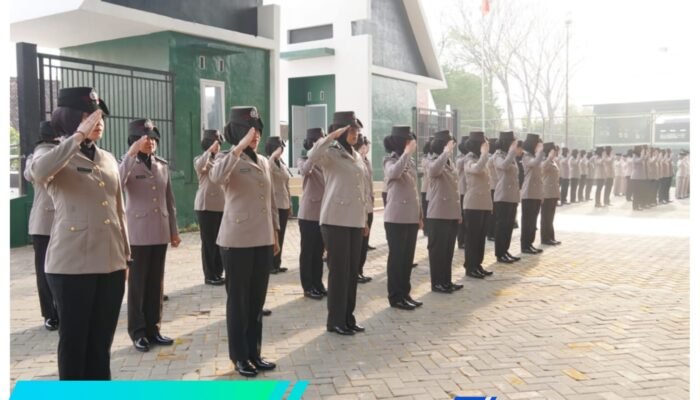 Peringati Hari Jadi ke–76 Polwan Polres Ponorogo Gelar Ziarah ke Makam Pahlawan