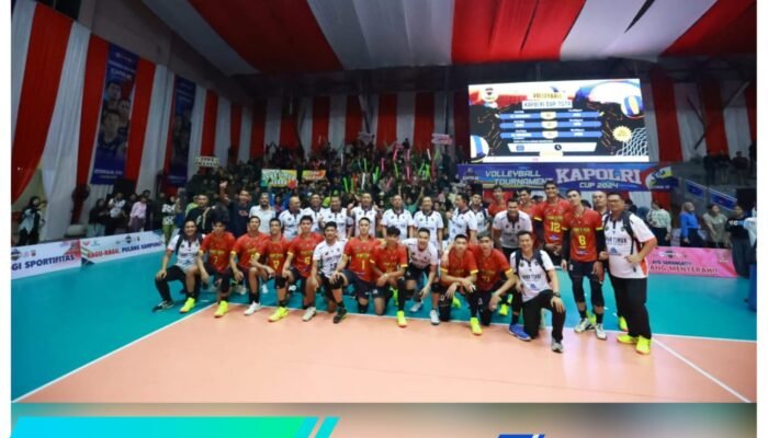 Bermain Sempurna Tim Voli Putra dan Putri Polda Jatim Juara Zona 4 Kapolri Cup 2024