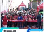 Peserta Fun Run Intenasional Bromo Marathon 2024 Dari Pelataran Bromo Di Berangkatkan Langsung Oleh Pj Bupati Pasuruan  