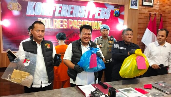 Terbakar Api Cemburu, Seorang Suami di Pasuruan Tega Habisi Nyawa Istri Sendiri usai ketahuan selingkuh berbekal chat WhatsApp