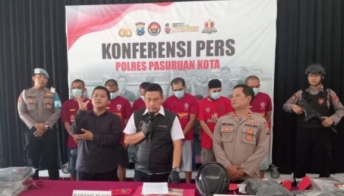 Tim Gabungan Polres Pasuruan Kota Amankan 6 Tersangka Jaringan Pencurian Sepeda Motor