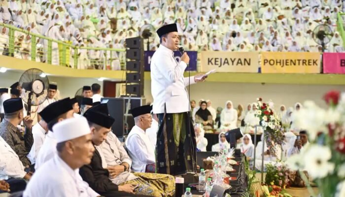 Hari Jadi ke-1096 Pasuruan, Maulid Nabi Dirayakan Penuh Kebersamaan Ribuan Warga Padati Gor RACI 