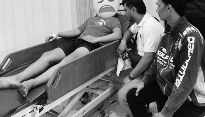 Remaja Pasuruan Jadi Korban Gengster, Aksi Terekam CCTV  Ditusuk Badik Gegara Senggolan motor “Satu Pelaku Ditangkap, Empat Lainnya Buron”