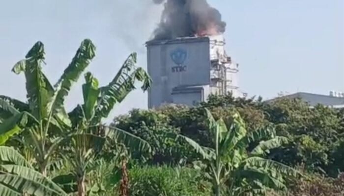 Pabrik Kimia Sorini di Pasuruan Ludes Terbakar “Dua Pekerja Terluka”