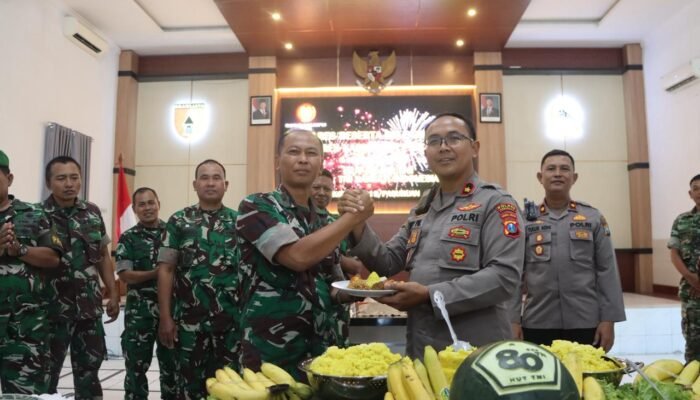Hangatnya Sinergi di Hari TNI ke-80, Polres Pasuruan Sambangi Kodim 0819 Bawa Pesan Persaudaraan