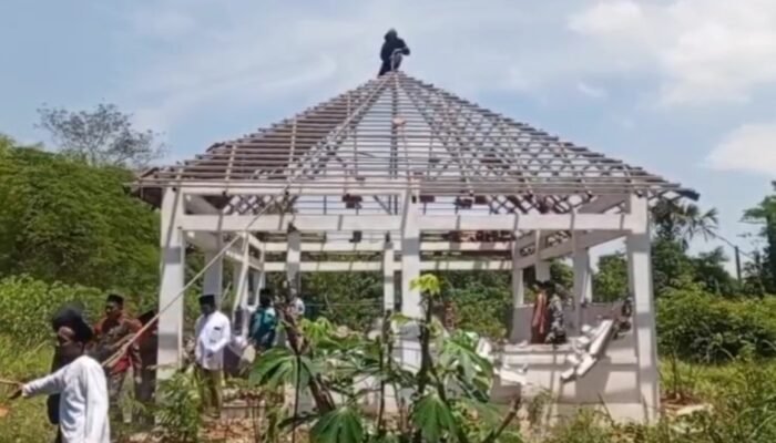 Warga Winongan Pasuruan Heboh, Bongkar Makam Kramat Yang Tak Kantongi Izin