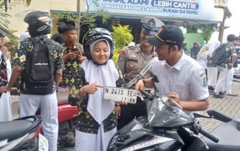 Operasi Zebra Semeru 2025, Satlantas Pasuruan Tertibkan 20 Pelajar SMAN 1 Pandaan yang Melanggar Aturan Berkendara