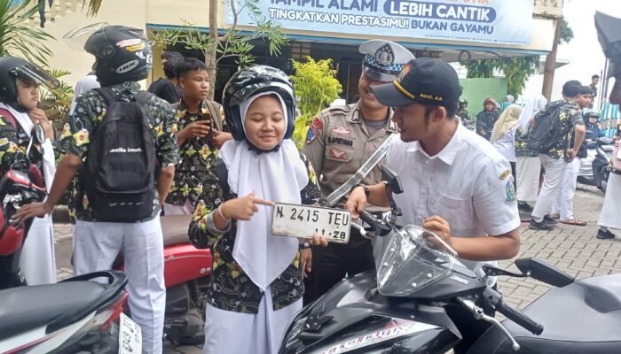 Operasi Zebra Semeru 2025, Satlantas Pasuruan Tertibkan 20 Pelajar SMAN 1 Pandaan yang Melanggar Aturan Berkendara