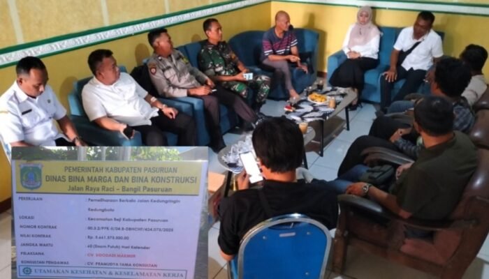 Warga Kedungringin Setop Proyek Jalan Rp 3,6 Miliar, Nilai Tak Sesuai Sosialisasi dan Rugikan UMKM